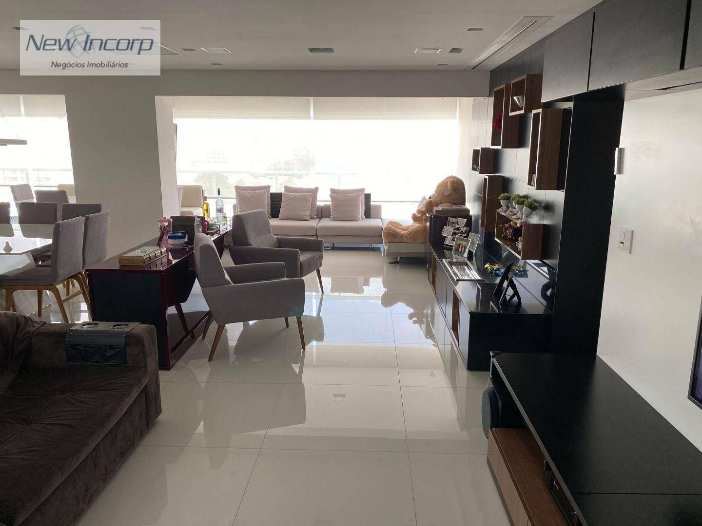 Apartamento à venda com 3 quartos, 171m² - Foto 1