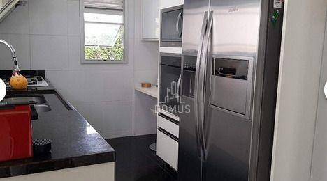 Casa à venda com 3 quartos, 194m² - Foto 9