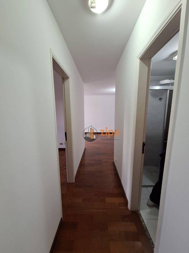 Apartamento para alugar com 3 quartos, 90m² - Foto 20