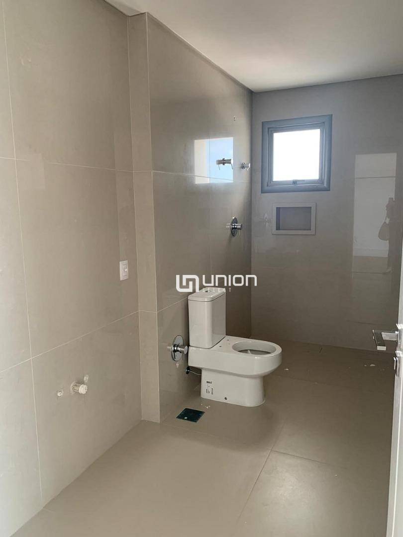 Apartamento à venda com 4 quartos, 242m² - Foto 12