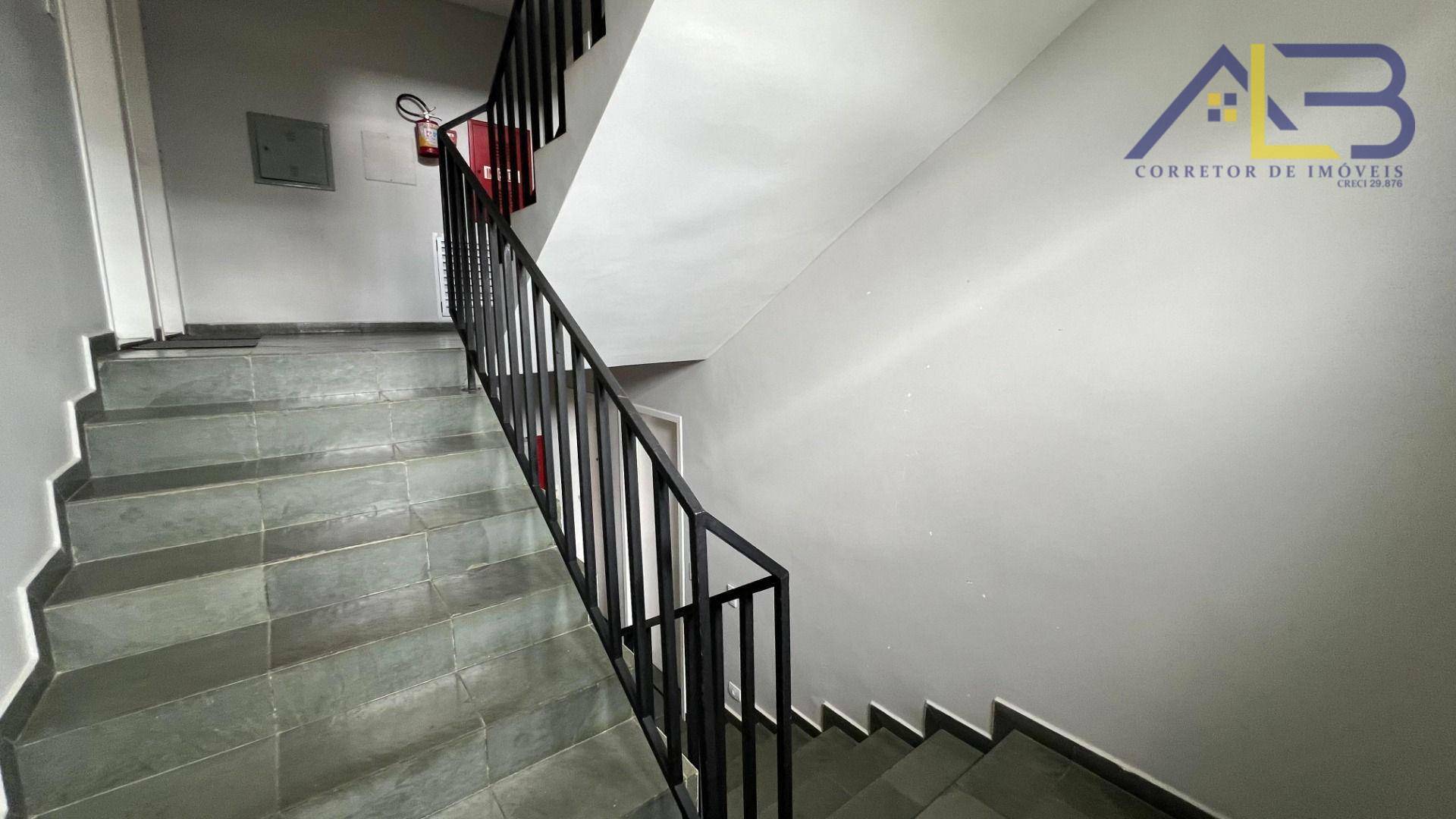 Apartamento para alugar com 3 quartos, 66m² - Foto 11