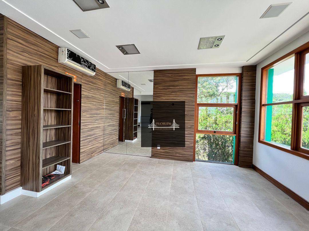 Casa à venda com 5 quartos, 660m² - Foto 28