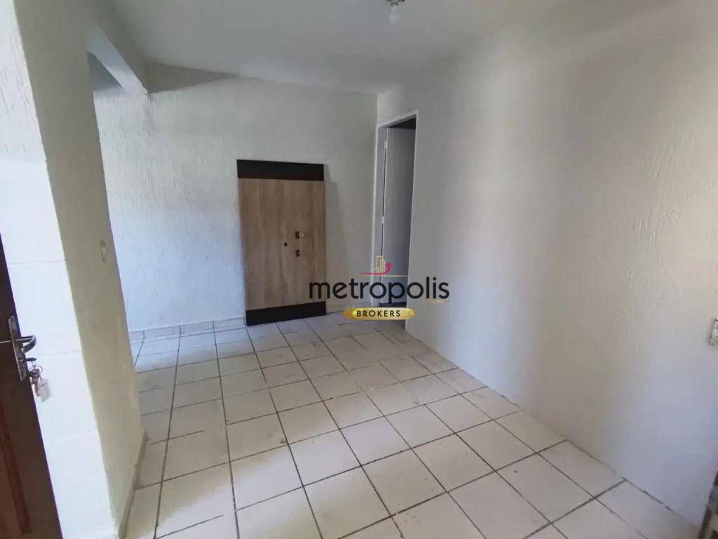 Casa, 1 quarto, 68 m² - Foto 2