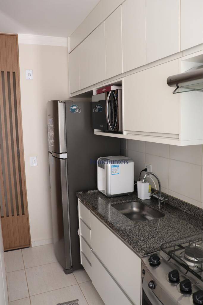 Apartamento à venda com 2 quartos, 57m² - Foto 7