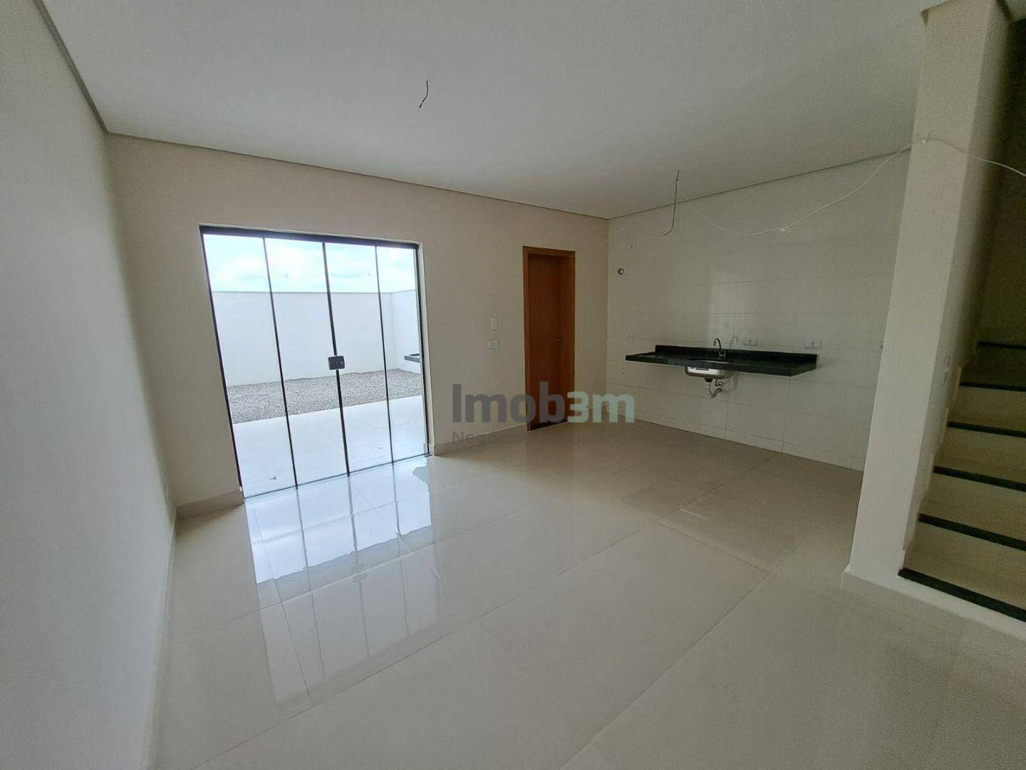 Sobrado à venda com 3 quartos, 120m² - Foto 4