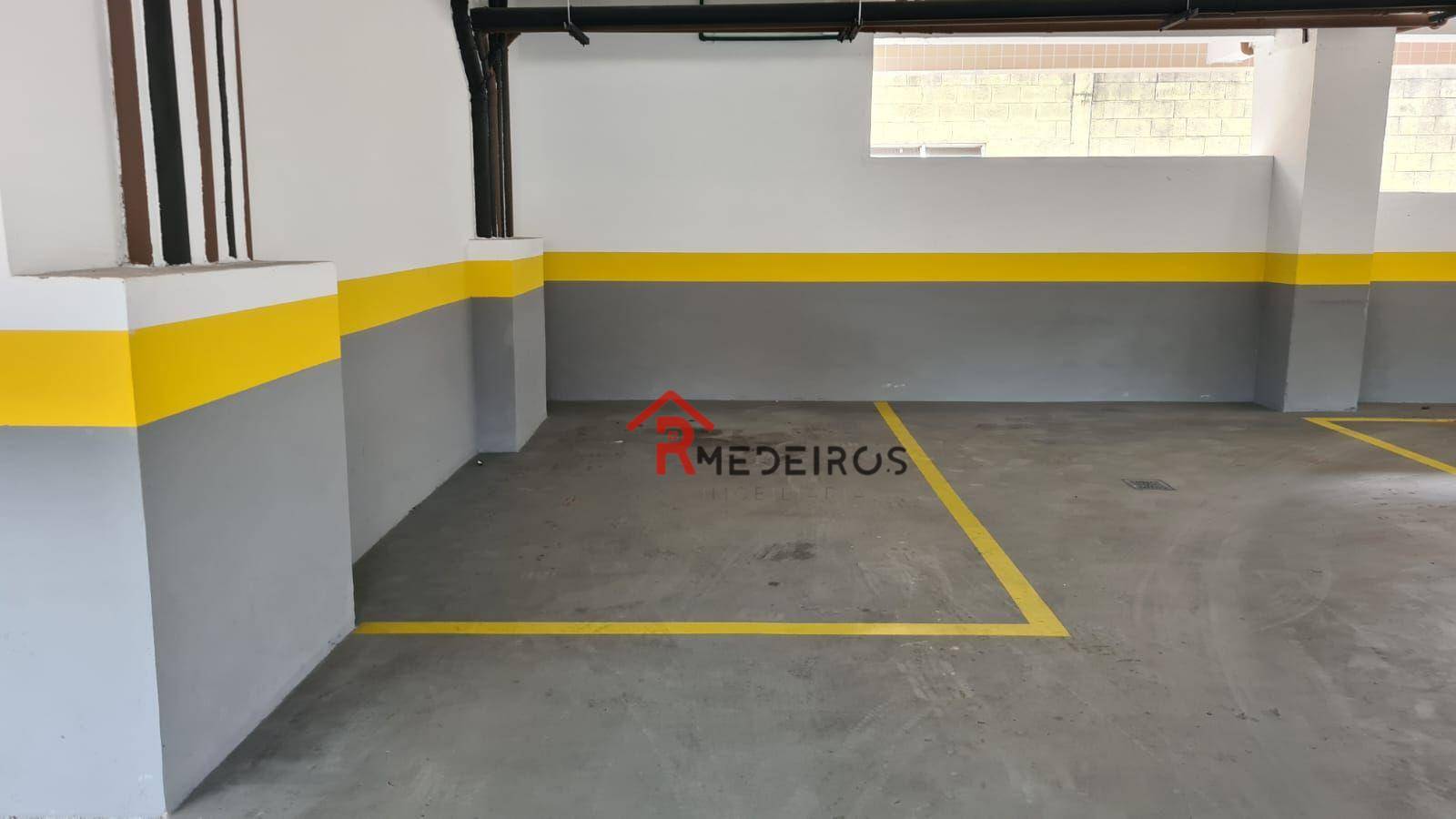 Apartamento à venda com 2 quartos, 70m² - Foto 30