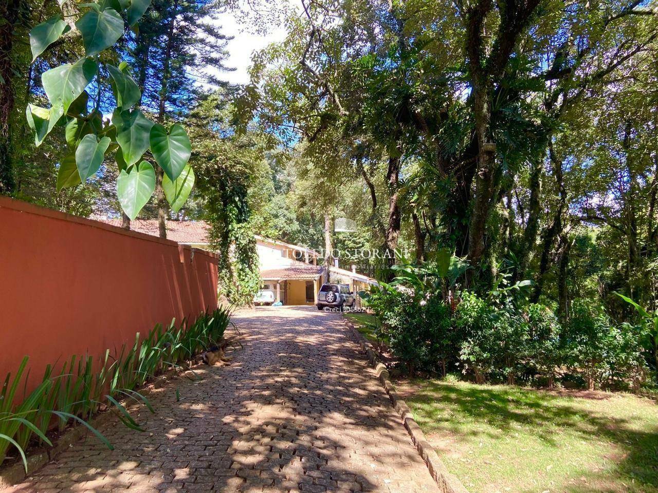 Casa de Condomínio à venda e aluguel com 3 quartos, 600m² - Foto 25