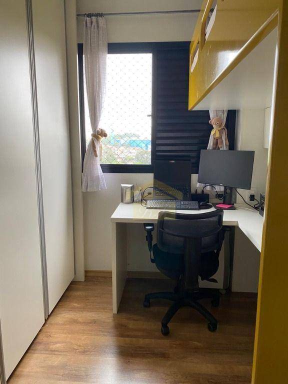 Apartamento à venda com 2 quartos, 65m² - Foto 15