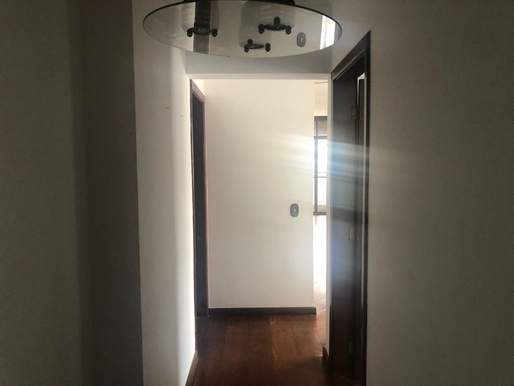 Apartamento à venda com 3 quartos, 190m² - Foto 39