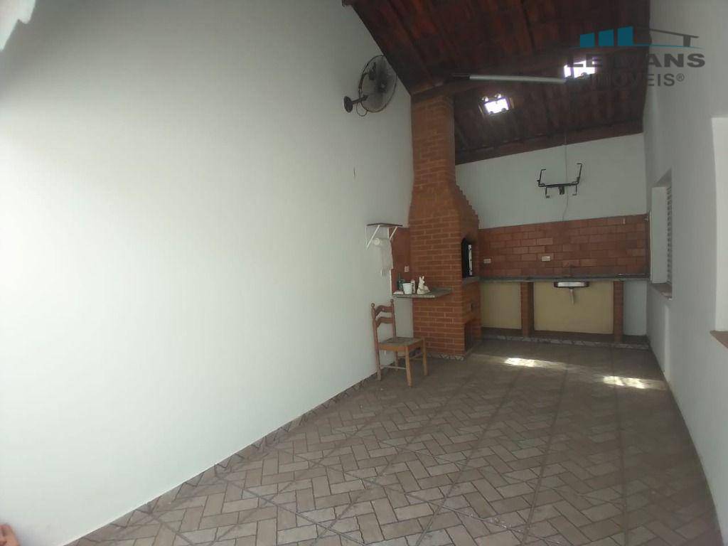 Casa à venda com 3 quartos, 180m² - Foto 45