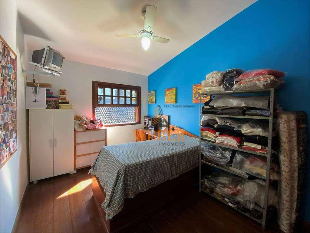 Casa de Condomínio à venda com 4 quartos, 304m² - Foto 36