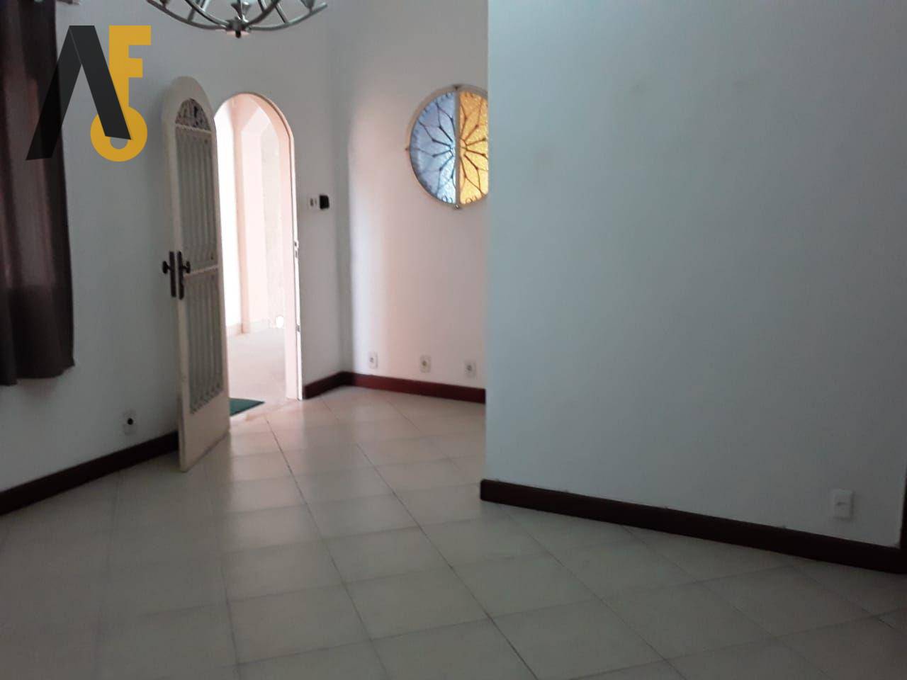 Casa de Condomínio à venda com 3 quartos, 200m² - Foto 6