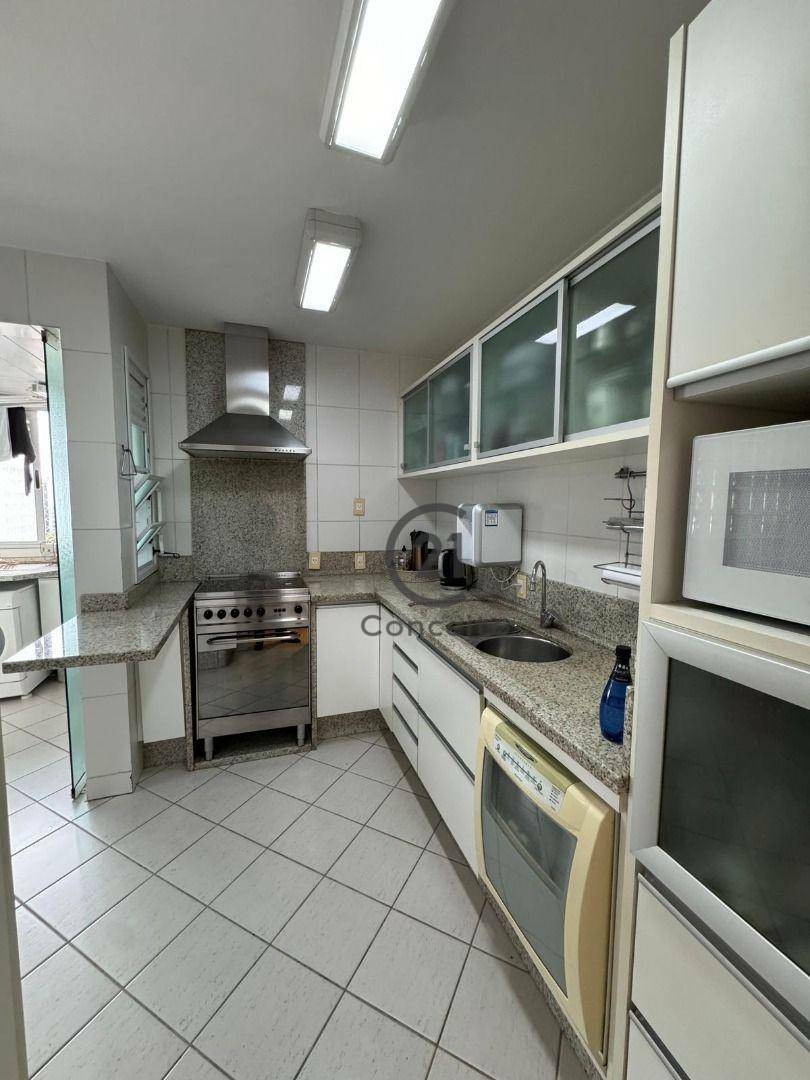 Apartamento à venda com 4 quartos, 154m² - Foto 11