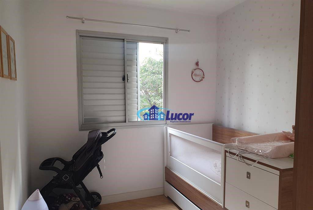 Apartamento à venda com 2 quartos, 56m² - Foto 4