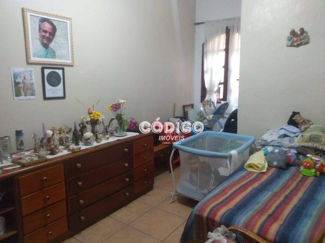 Sobrado à venda com 4 quartos, 100m² - Foto 8