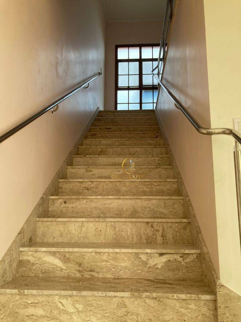 Sobrado à venda com 4 quartos, 565m² - Foto 36