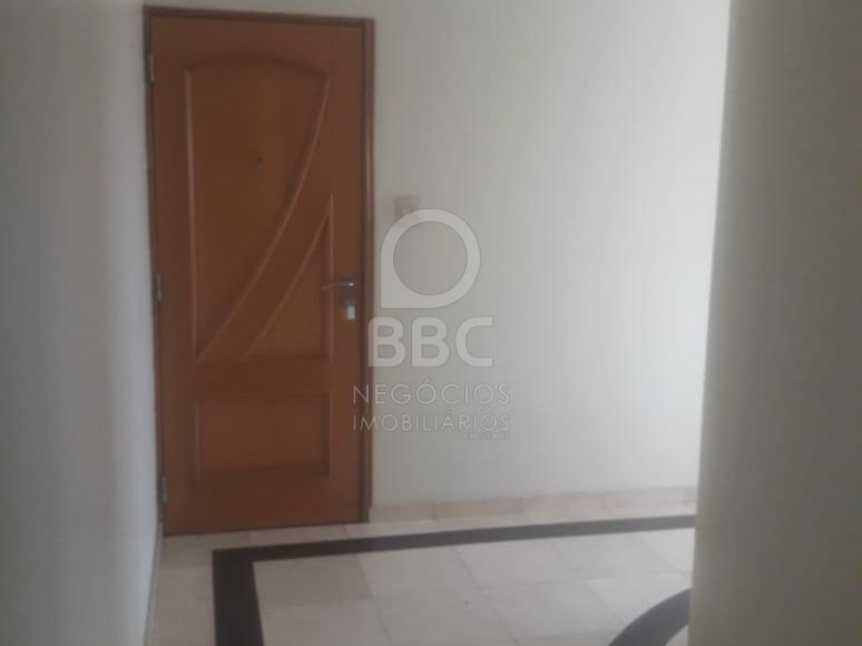 Apartamento à venda com 3 quartos, 140m² - Foto 3