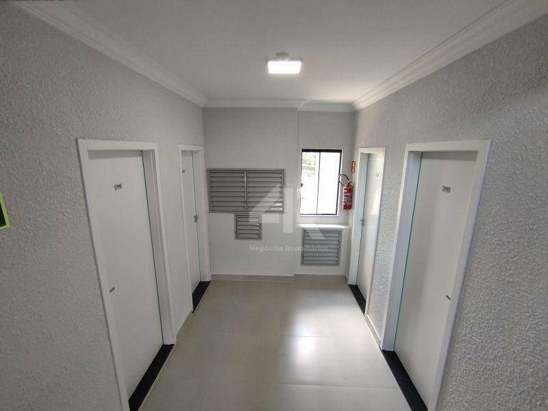 Apartamento à venda com 2 quartos, 50m² - Foto 30