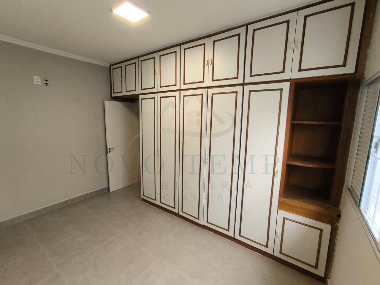 Casa à venda com 4 quartos, 174m² - Foto 11
