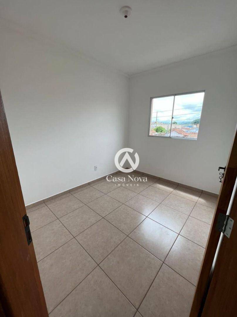 Apartamento à venda com 2 quartos, 43m² - Foto 7