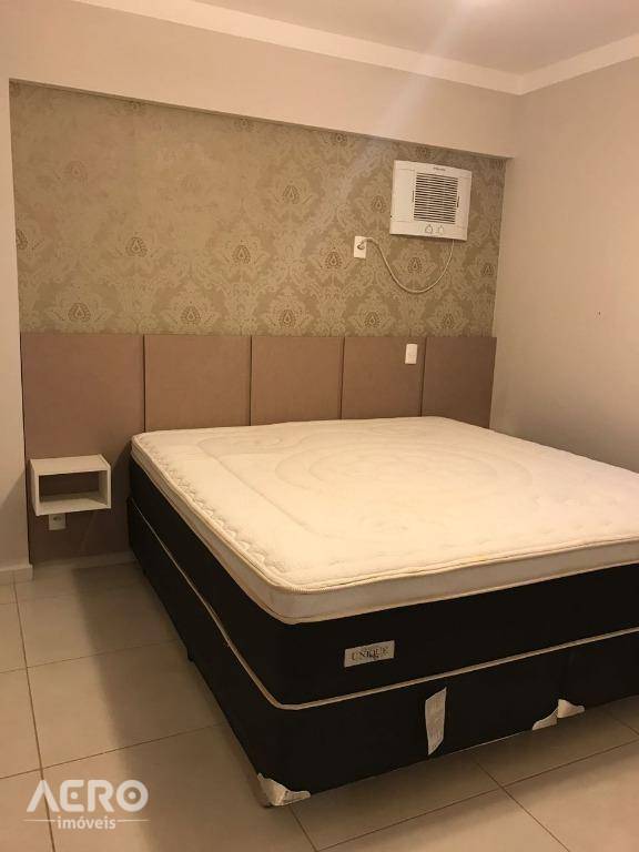Apartamento para alugar com 3 quartos, 86m² - Foto 18