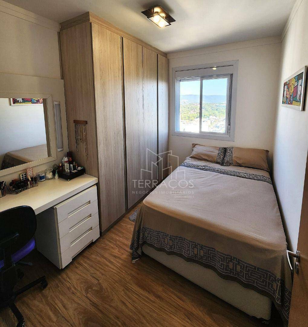 Apartamento à venda com 3 quartos, 77m² - Foto 17