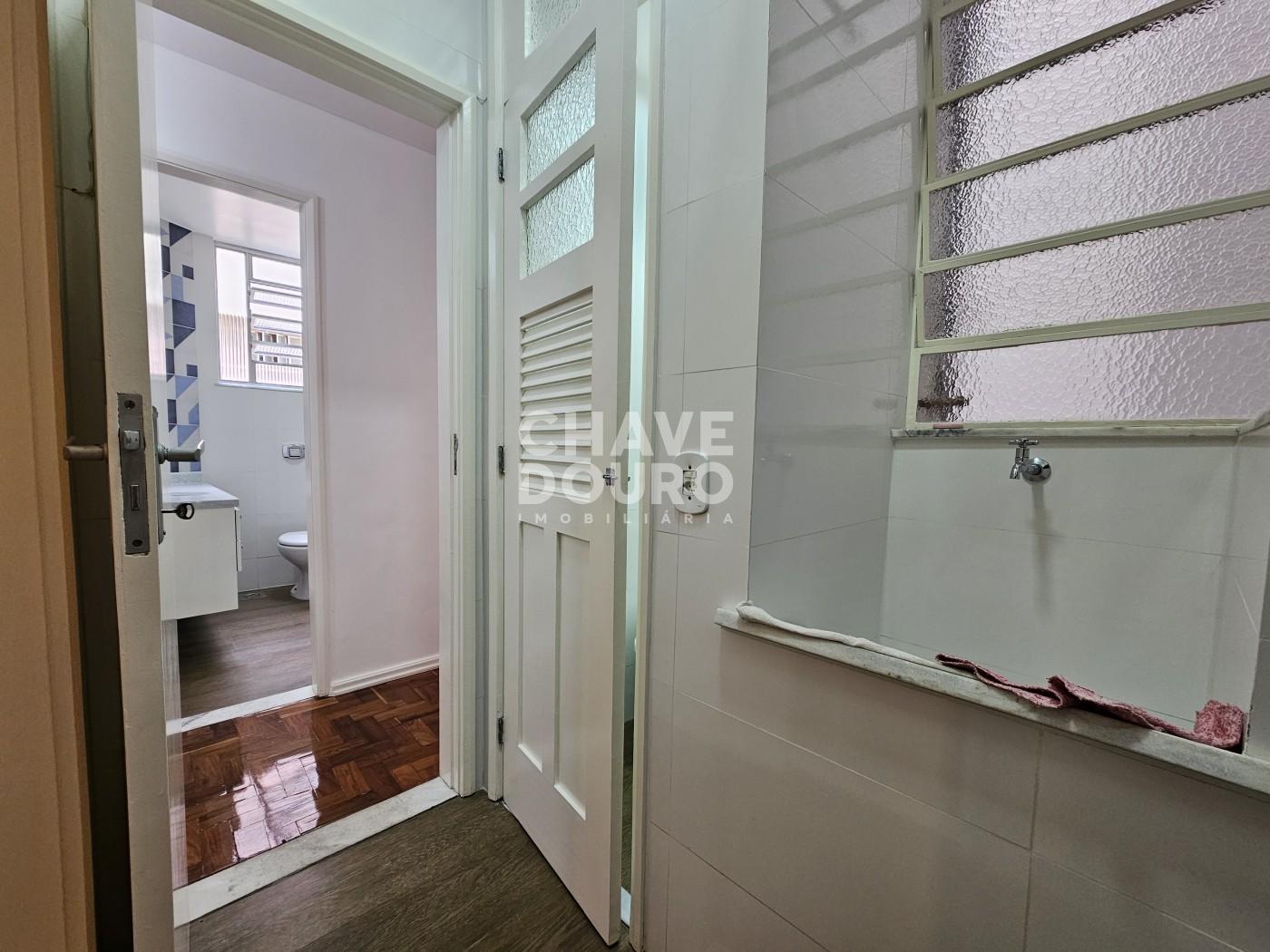 Apartamento à venda com 2 quartos, 55m² - Foto 22