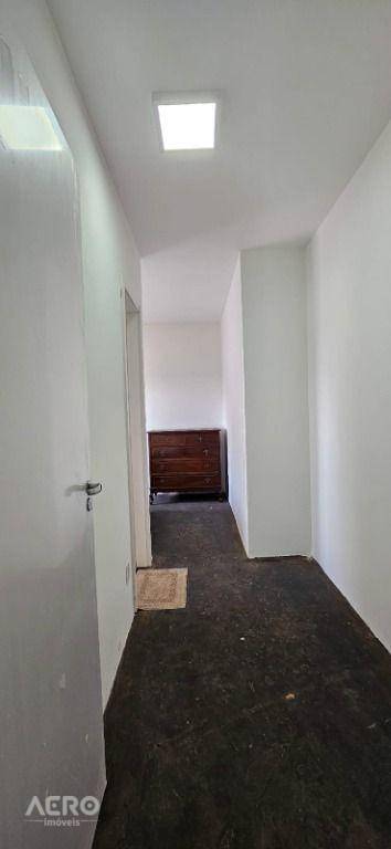 Apartamento à venda com 2 quartos, 78m² - Foto 5