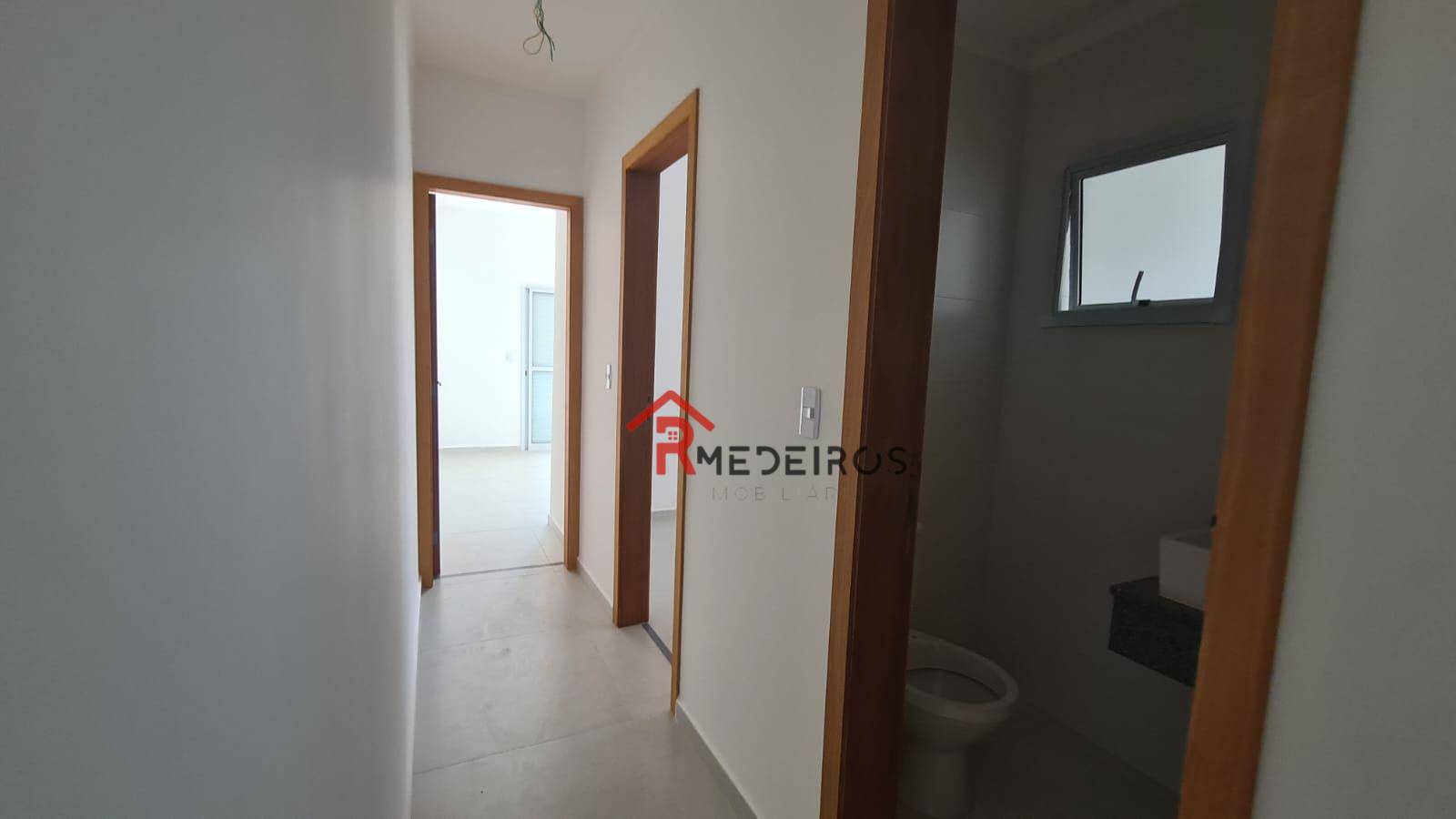 Apartamento à venda com 2 quartos, 77m² - Foto 9