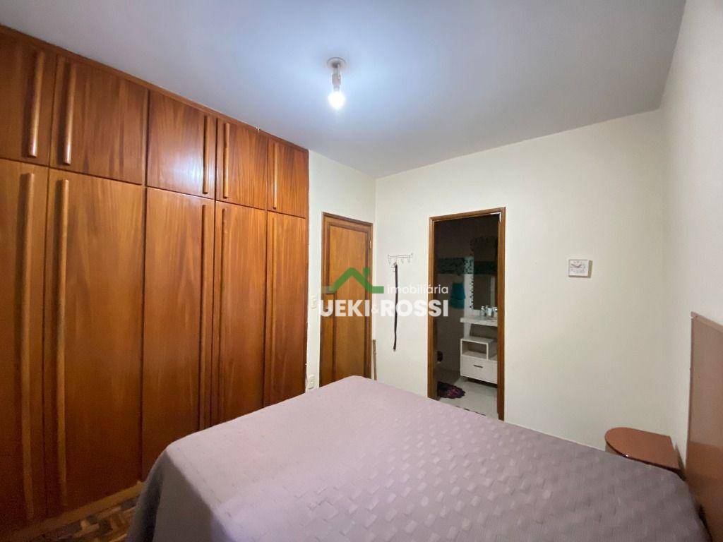 Casa à venda com 3 quartos, 181m² - Foto 17