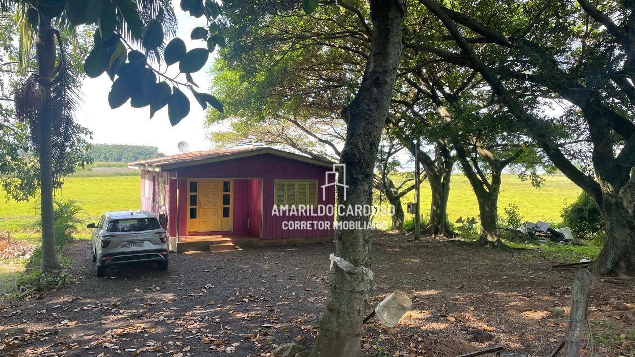 Casa à venda com 2 quartos, 57m² - Foto 5