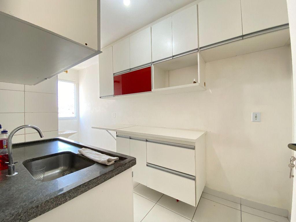 Apartamento à venda com 2 quartos, 48m² - Foto 10