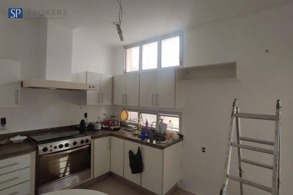 Casa à venda com 4 quartos, 170m² - Foto 8