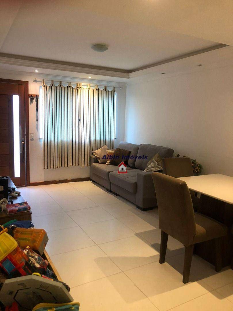 Casa à venda com 4 quartos, 106m² - Foto 26