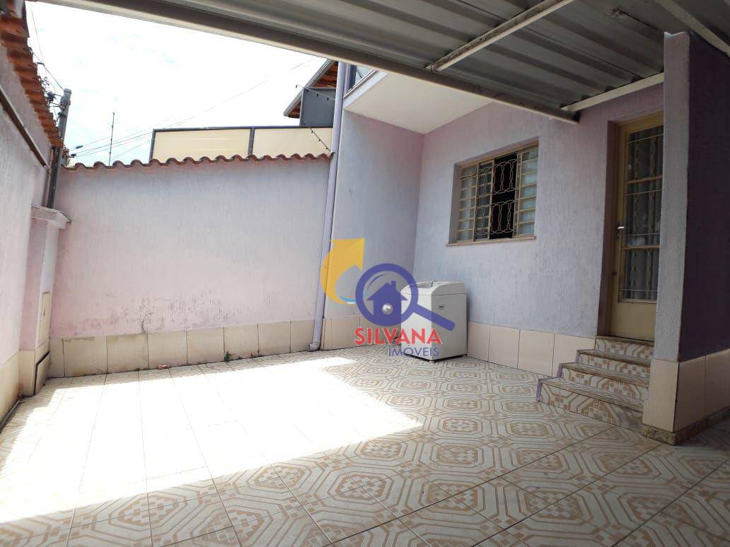 Casa à venda com 2 quartos, 171m² - Foto 2