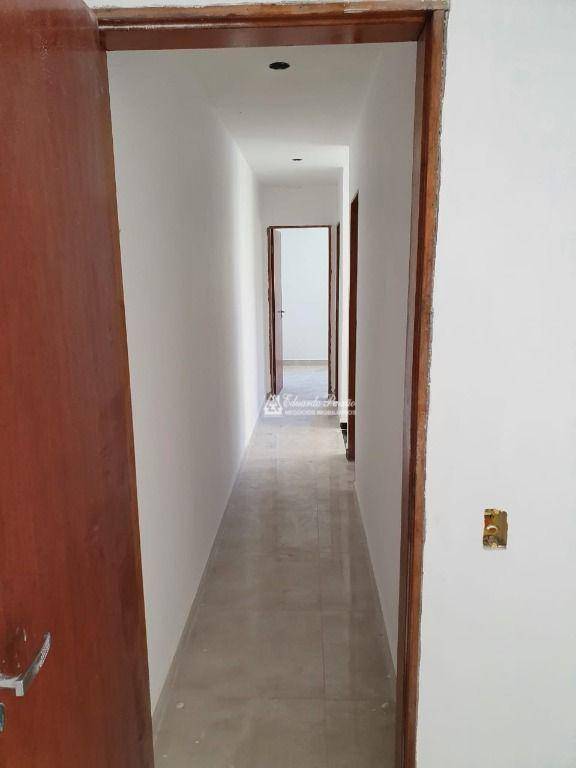 Sobrado à venda com 3 quartos, 100m² - Foto 7