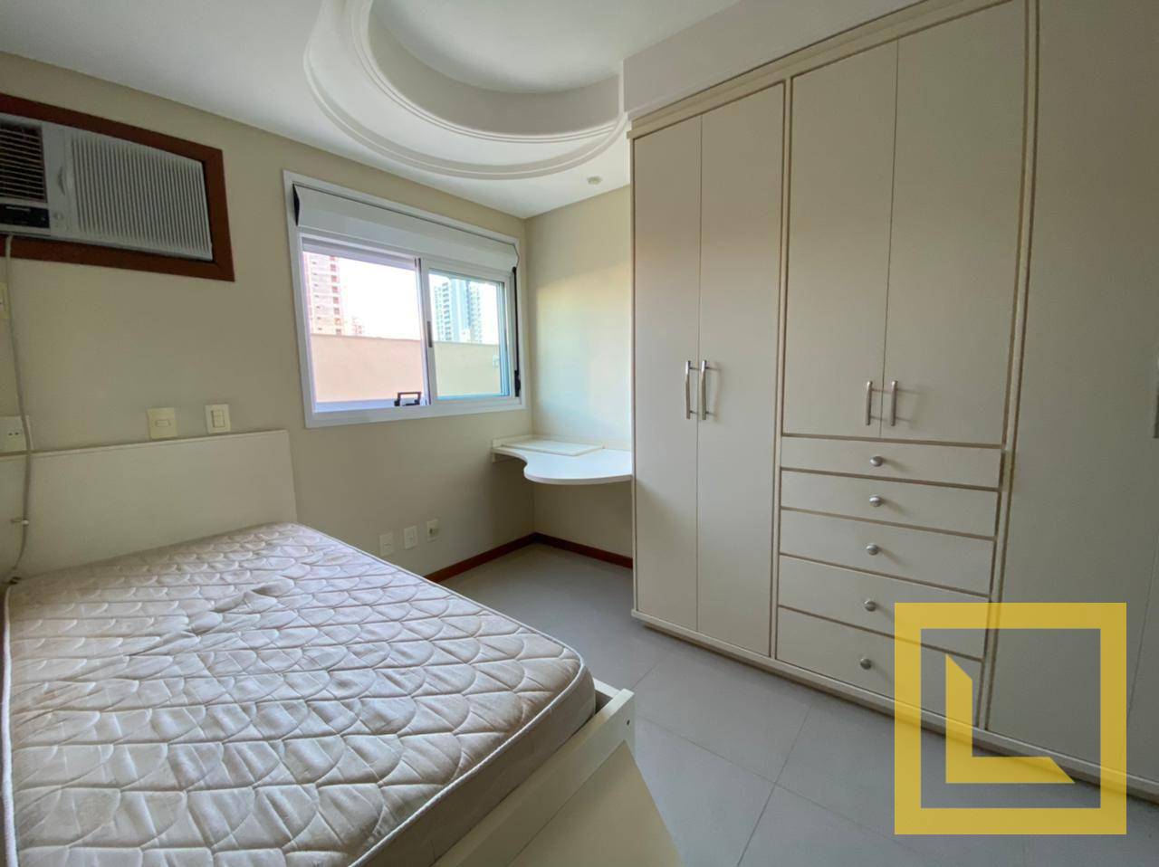 Apartamento à venda com 3 quartos, 250m² - Foto 17