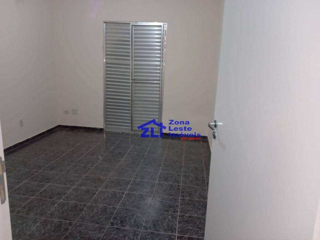 Sobrado à venda com 2 quartos, 140m² - Foto 3