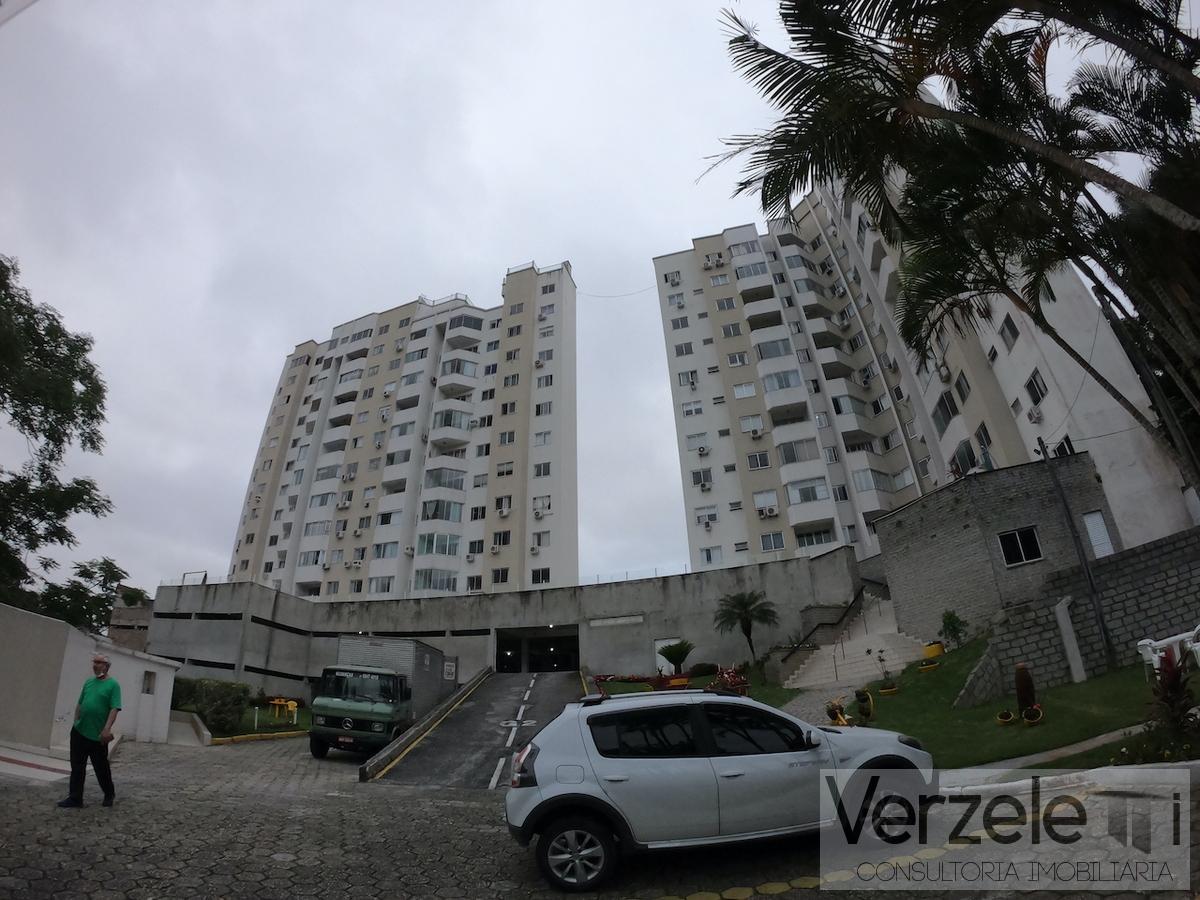 Apartamento à venda com 3 quartos, 123m² - Foto 18