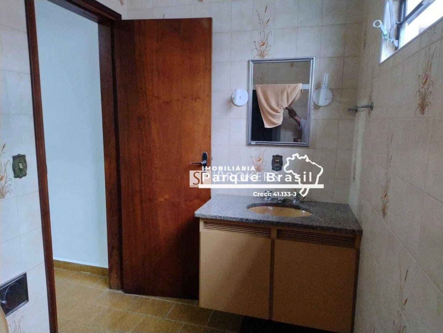 Casa à venda com 3 quartos, 200m² - Foto 13