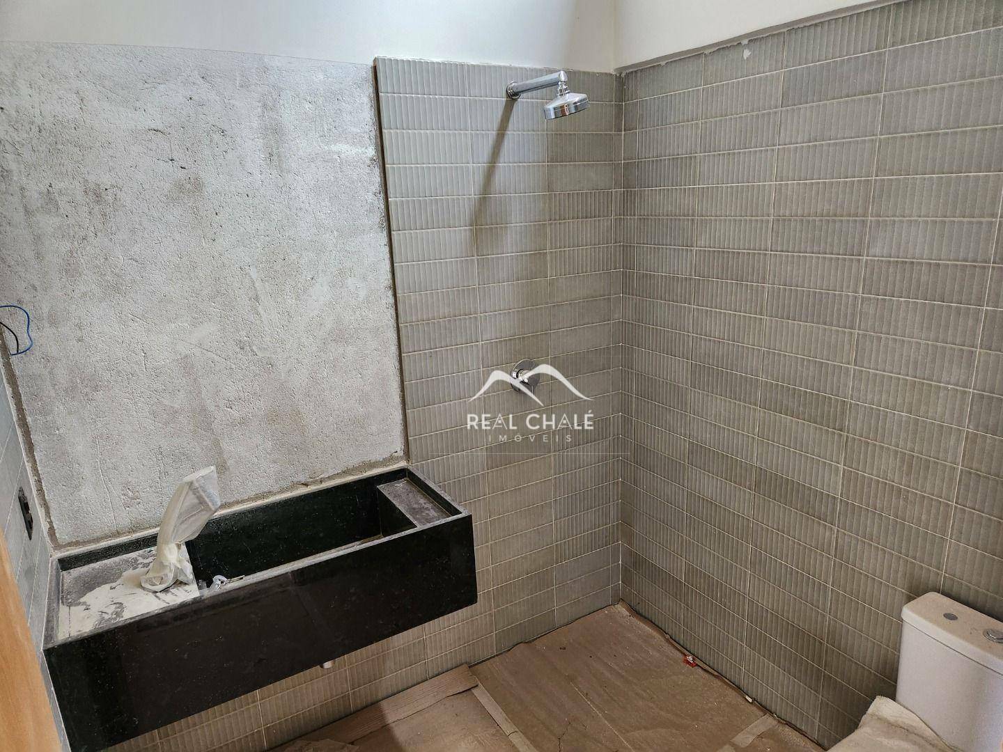 Casa de Condomínio à venda com 4 quartos, 355m² - Foto 13