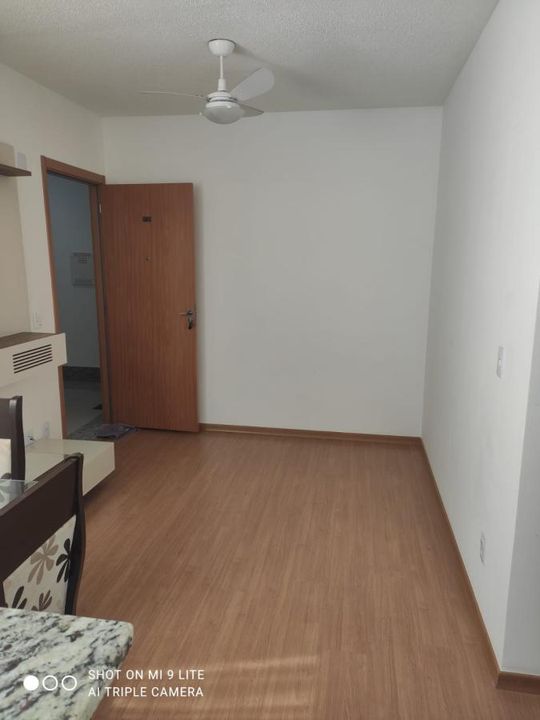 Apartamento à venda com 2 quartos, 43m² - Foto 3