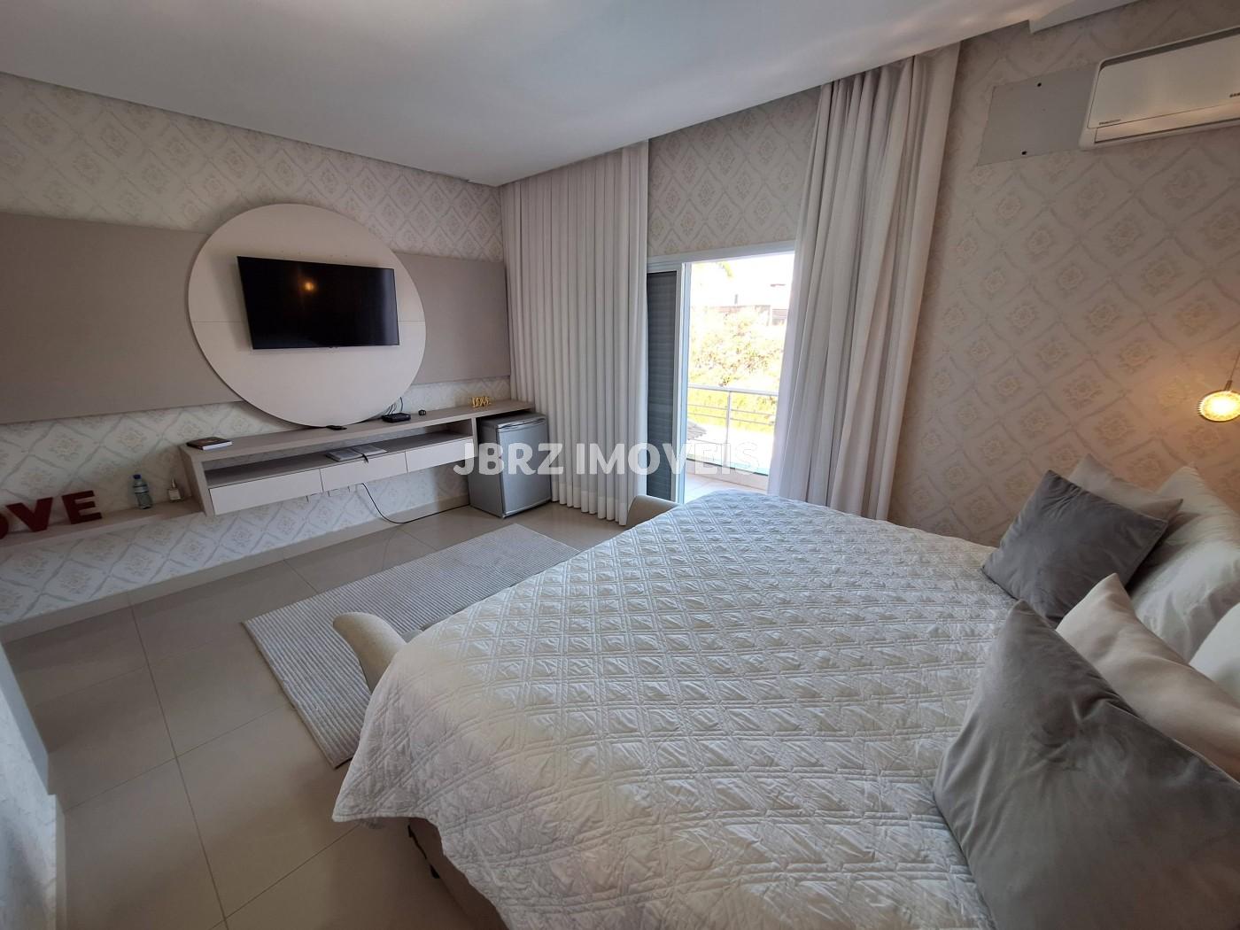 Casa à venda com 4 quartos, 305m² - Foto 18