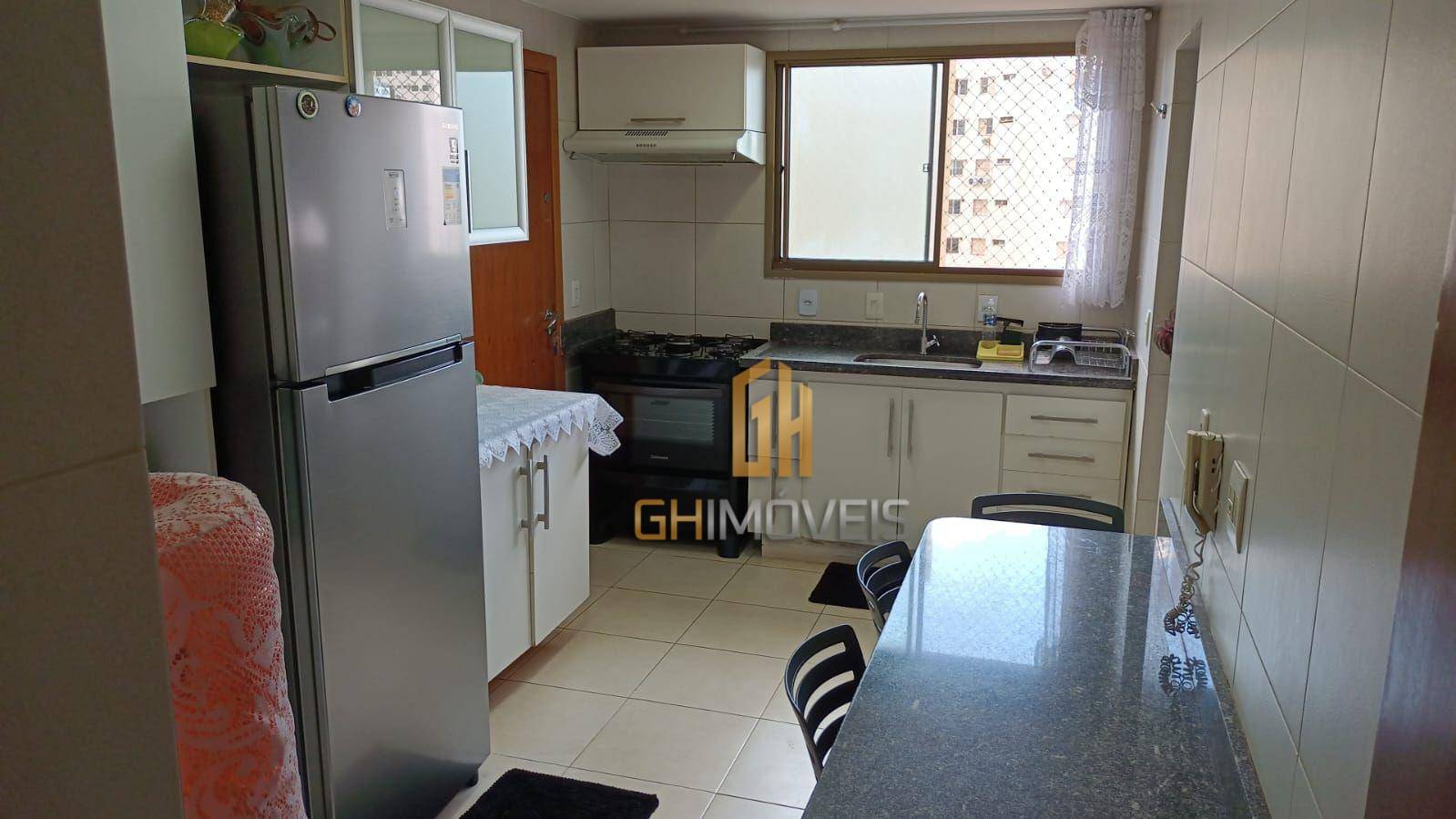 Apartamento à venda com 4 quartos, 147m² - Foto 6