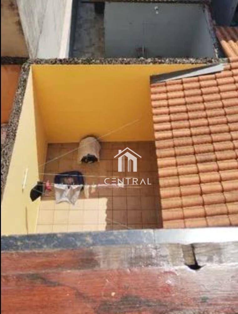 Sobrado à venda com 3 quartos, 180m² - Foto 8