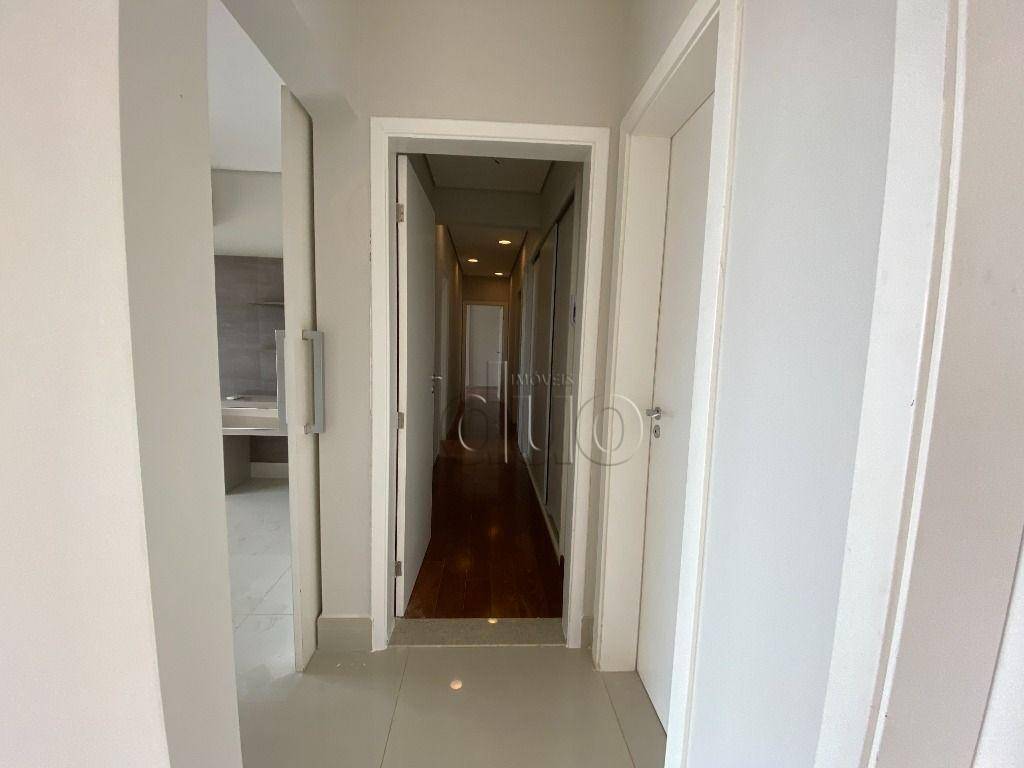 Apartamento à venda com 3 quartos, 247m² - Foto 13