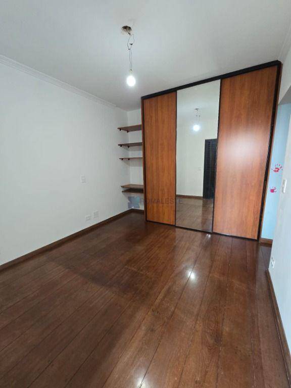 Apartamento à venda com 4 quartos, 128m² - Foto 4