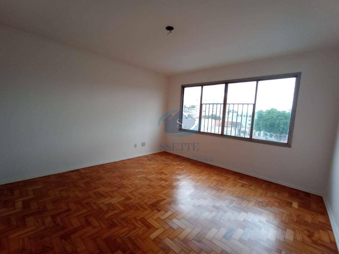 Apartamento para alugar com 2 quartos, 82m² - Foto 2