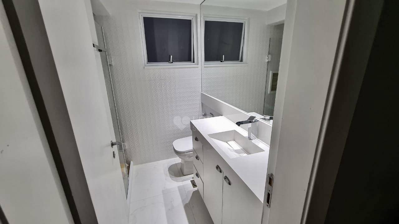 Apartamento à venda com 3 quartos, 130m² - Foto 7