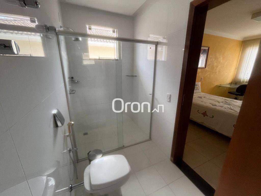 Sobrado à venda com 4 quartos, 341m² - Foto 18